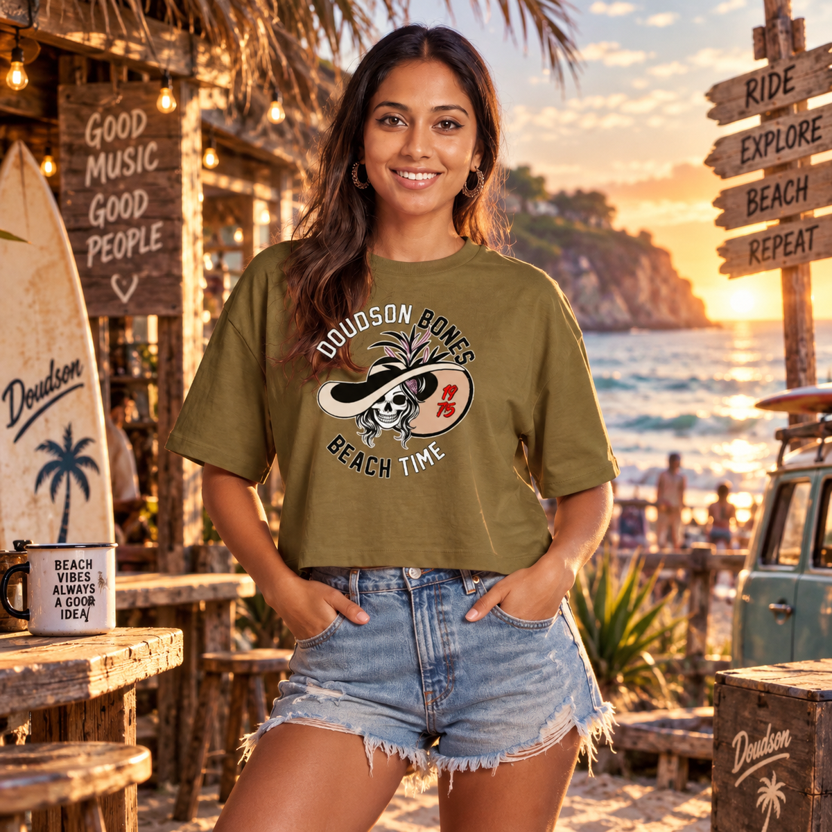 Crop top femme DOUDSON BONES Beach Time couleur porté